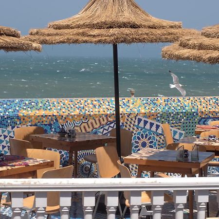 Отель Salut Maroc! Эс-Сувейра Экстерьер фото